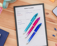 BIC Stylo à bille 4 Colours Smooth Gradient, présentoir BIC Stylo à bille 4 Colours Smooth Gradient, présentoir