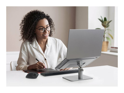 Kensington : KENSINGTON UNIVERSAL TABLETOP ALUMINUM LAPTOP RISER