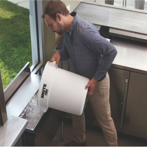 Rubbermaid Collecteur BRUTE 37,9 litres, en PP, gris