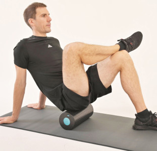 SCHILDKRÖT 2in1 Massagerolle, schwarz / blau