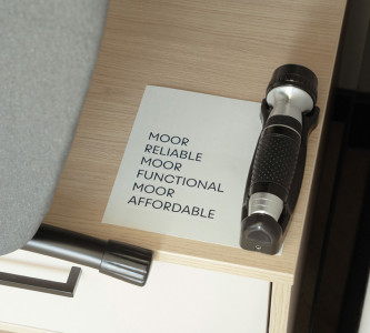 MOOR Lampe de poche MONDIAL, pour chambres d'hôtels, noir