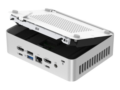 Asustek : RNUC15CRSU700002/CYBER CANYON/U7 255H/L6 (corei7)