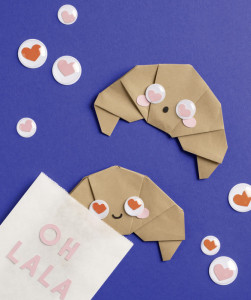 folia Oeil vacillant HEARTS, taille: M, autocollant