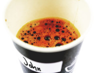 Gobelet en papier écologique Kangaro, 0,18 l, noir/blanc Gobelet en papier écologique Kangaro, 0,18 l, noir/blanc