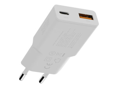 Xtorm : 25W GO2 SLIMLINE CHARGER - WHITE