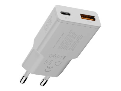 Xtorm : 33W GO2 SLIMLINE CHARGER - WHITE