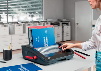 GBC Elektrisches Plastibindegerät CombBind CB25E