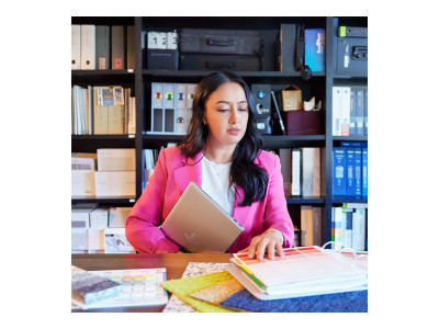 HP : FIREFLY 14 G11 A R7 PRO 8840HS 32GB 1TB SSD 14IN NOOD W11P (ryzen7)