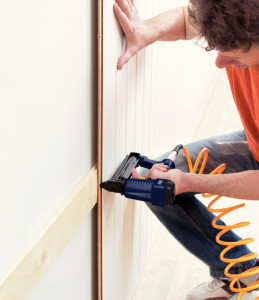 Rapid Agrafeuse/cloueuse à air comprimé PBS121, bleu/jaune