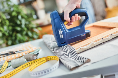 Rapid Agrafeuse électrique sans fil BTX10, bleu