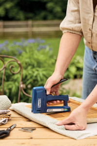 Rapid Agrafeuse/cloueuse RPC4, bleu