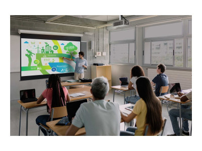 Optoma : ZK551 DLP PROJECTOR UHD 4K (384 5100 LM laser - 300 000:1 - TR: