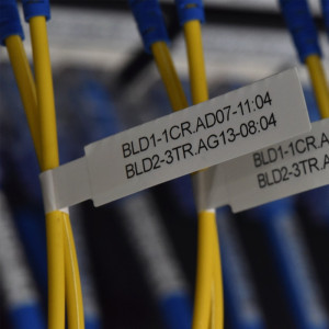 Brother P-touch CUBE Pro PT-E920BT Imprimante d'étiquettes transfert thermique monochrome avec Bluetooth