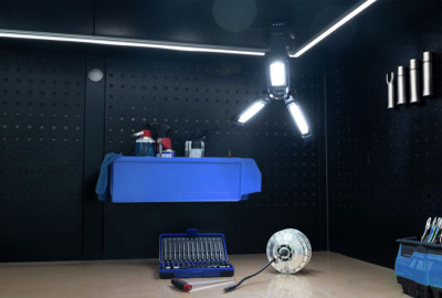 ANSMANN LED Akku-Arbeitsstrahler Triohead 7000R, mit Stativ