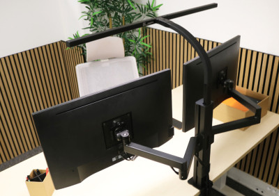 UNiLUX LED-Tischleuchte STRATA SCREEN + Monitorarm