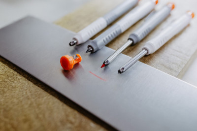 Bradas Bohrlochmarker, Strichbreite: 1,0 mm, mit Kappe