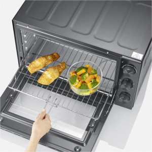 SEVERIN Four TO 2076, 46 litres, noir