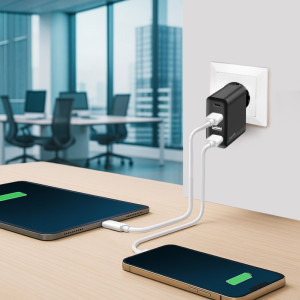 LogiLink USB-Steckdosenadapter, 3x USB-A (QC), 1x USB-C (PD)