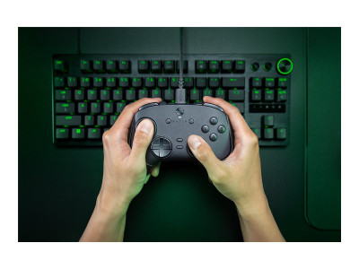 Razer : WOLVERINE V3 TOURNAMENT 8K PC
