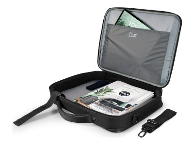 Port Technology : COURCHEVEL PORT CL 15.6 .
