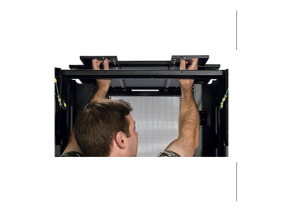 APC : UPG NETSHELTER SX 42UX600X1070MM W/ SIDES (178.00kg)