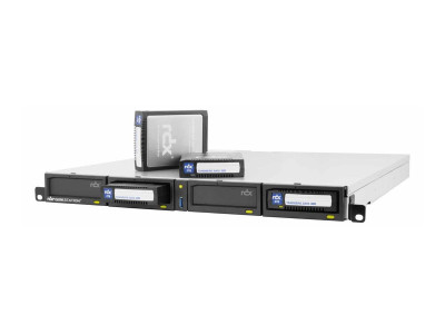Tandberg : RDX QUIKSTATION 4 1U RACKMOUNT 4-DOCK 1GBE-ATTACHED DISK ARRAY (11.54kg)